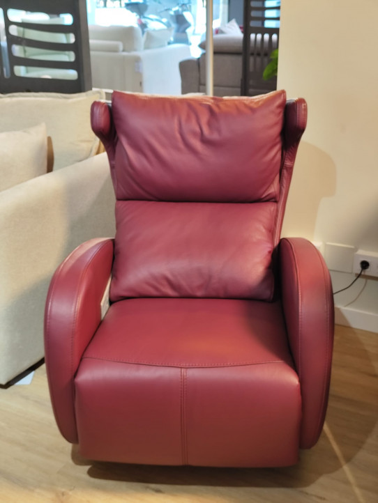 Buataca pell Dalmata relax electric model Kim de FAMA // abans 1837€ // OFERTA EXPO 1285€