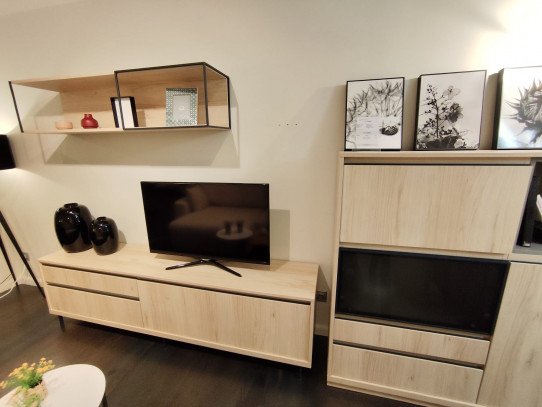 Conjunt moble menjador acabat sintetic de BAIXMODULS 338CMS // ABANS 2620€ // OFERTA EXPO 1575€