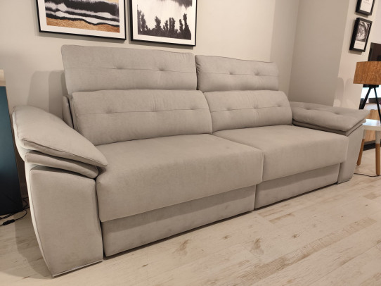 Sofa lliscant electric 260CMS ACOMODEL //  ABANS 2200€ //  OFERTA EXPO 1150€