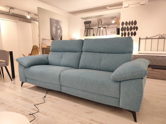 Sofa relax electric de 244CMS // ABANS 1776€ // OFERTA EXPO 1200€ ( VENUT )